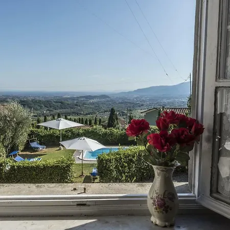 Pera Villa Piaggiori
